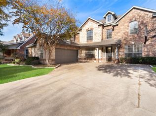 9302 Royal Burgess Dr, Rowlett, TX 75089