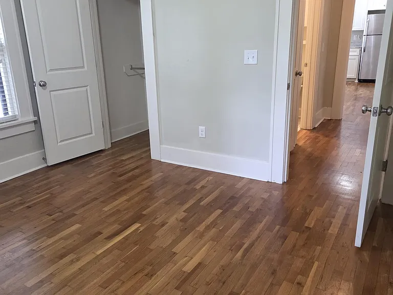 523 Orange St — Photo 10