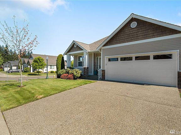 4th image of 426 Cimmaron Ln NW