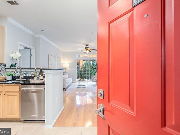 3rd image of 2055 26th St S #5-207