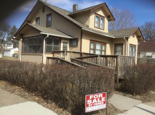 301 Charles St, Waterloo, IA 50703