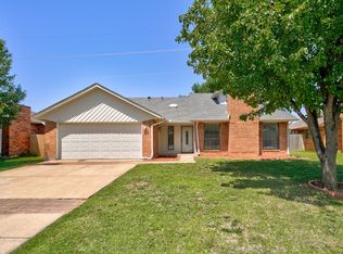 1617 Raquel Rd, Edmond, OK 73003