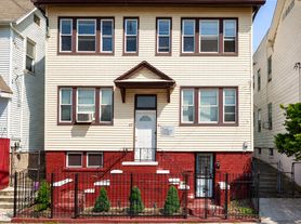 41-43 Highland Ave