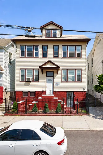 41-43 Highland Ave Photo 1