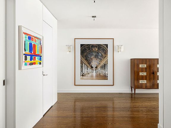 5th image of 900 Park Ave APT 5BC