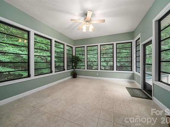 5th image of 136 Rumbling Bald Rd