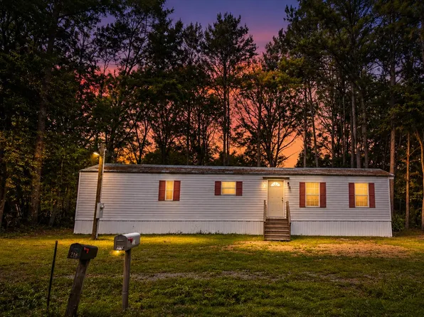 213 Enterprise St, Walterboro, SC 29488