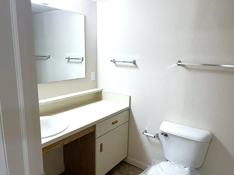 Heatherwood Apartments — Photo 28