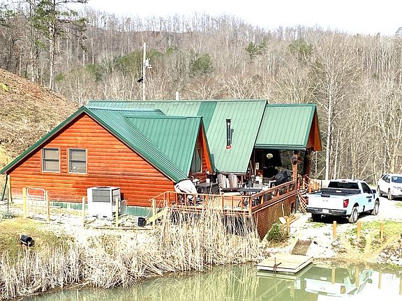 2nd image of 8500 Lost Creek Rd