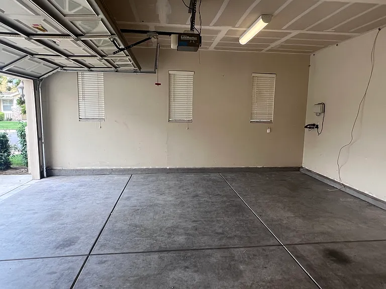 771 Cathedral Way — Photo 46