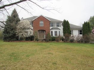 23 Tanglewood Pl, Monroe Township, NJ 08831