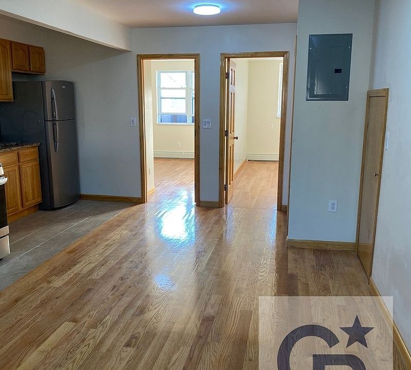 1st image of 62 Bay 38 St #2