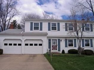 33635 Coachman Ln, Solon, OH 44139