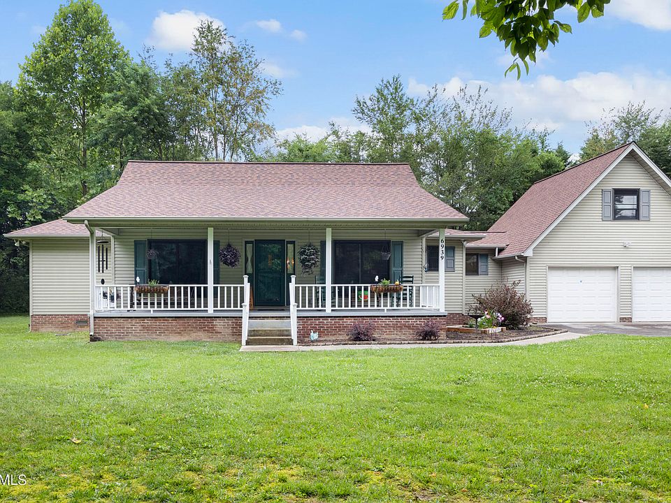 1st image of 6939 Pennell Ln