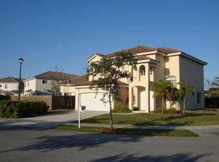 2915 Augusta Cir, Homestead, FL 33035