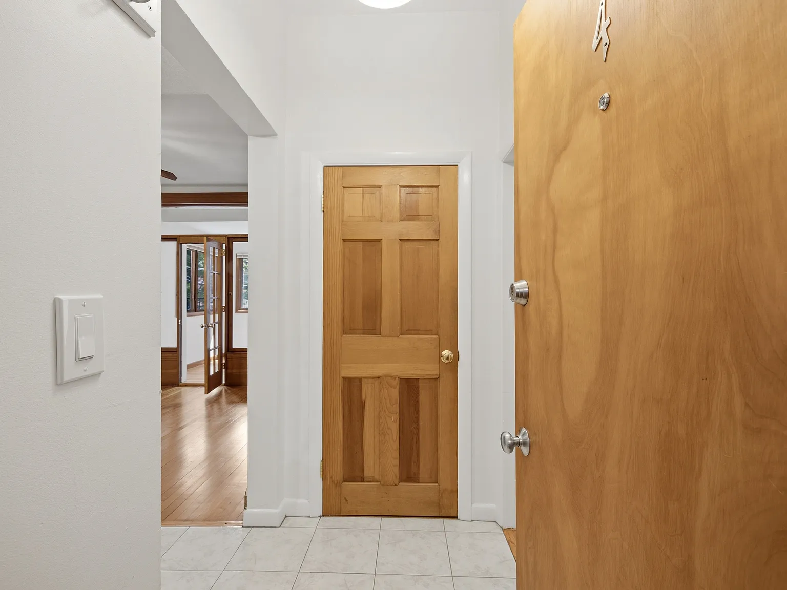 2 bed, 752 sqft, $2,850 — Photo 3