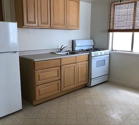 5th image of 2004 Taylor St #1