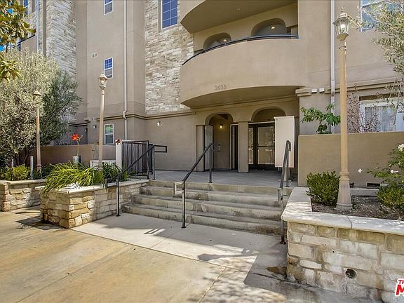 3rd image of 3636 Jasmine Ave Unit 206