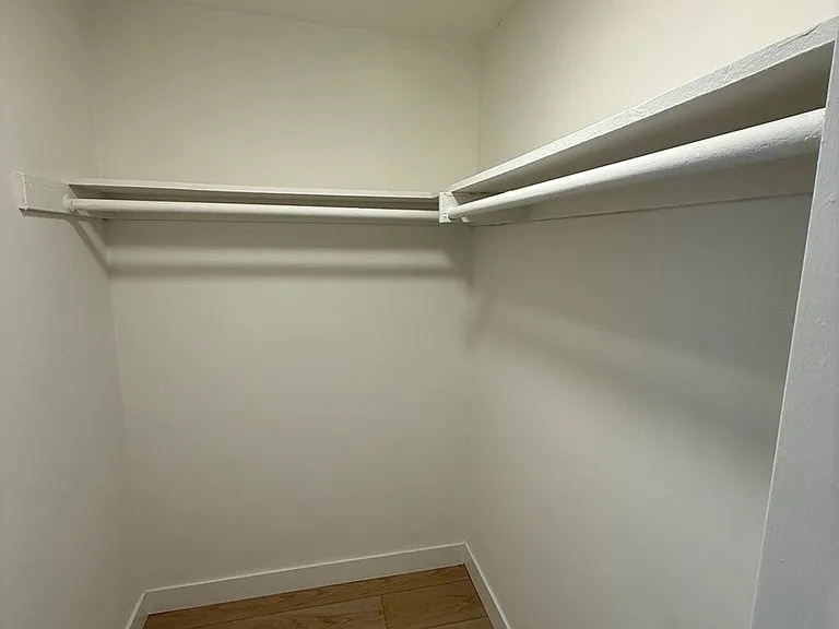 10760 Rose Ave. — Photo 12