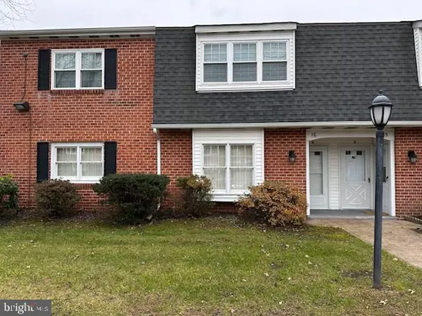 16 Deborah Ln, Hammonton, NJ 08037