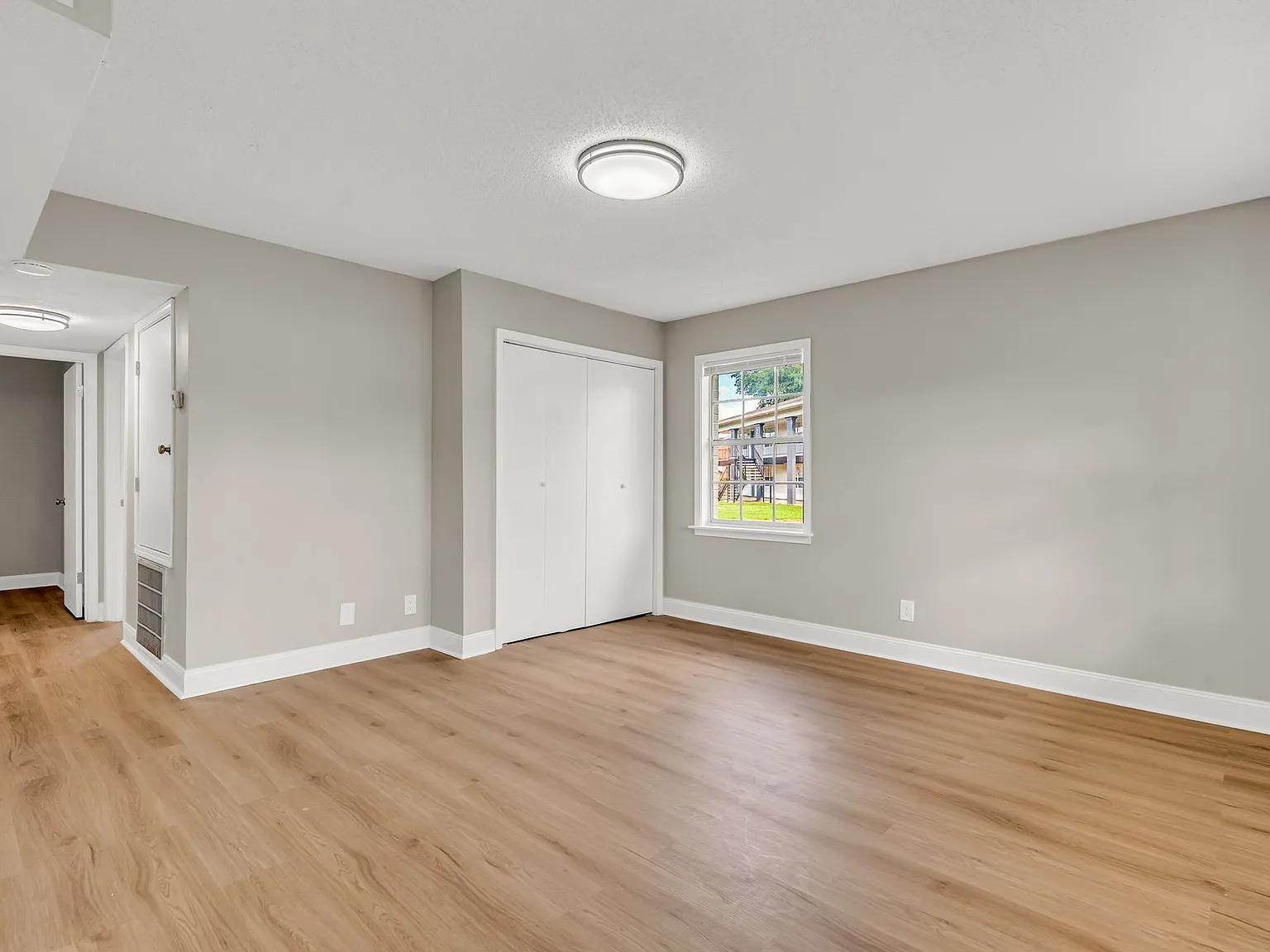 The Oaklyn — Photo 4