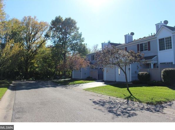 4415 Naper Bay