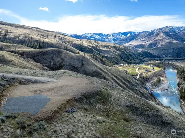 8 Cowboy Road, Methow, WA 98834