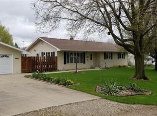 205 Park St NW, Shellsburg, IA 52332