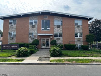 14 Hazard Pl #2G, Elizabeth, NJ, 07208