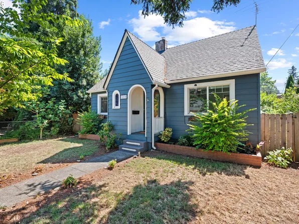 1815 E 33rd St, Vancouver, WA 98663