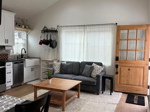 2404 W Mills Dr, Orange, CA 92868