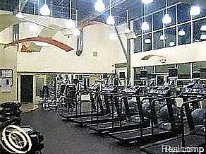 2nd image of 5798 Hampshire Ln #7