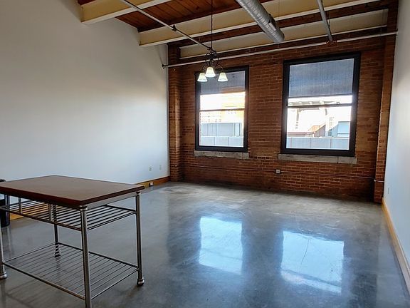 3rd image of 382 W 22nd St #602