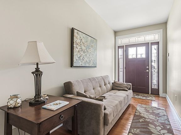 3rd image of 110 E Crocus Rd #110