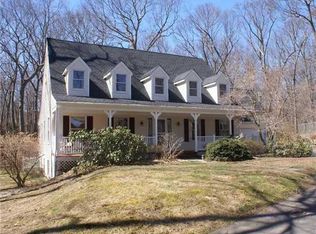 474 Pond Path, East Setauket, NY 11733
