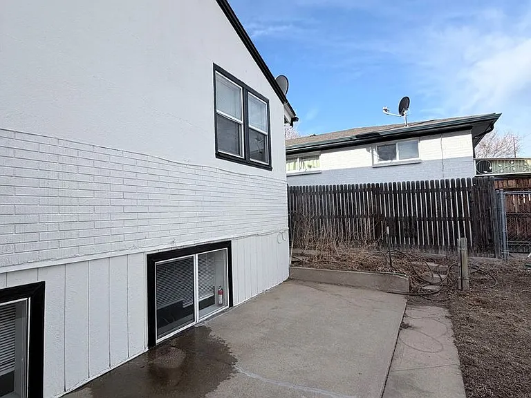 4851 W 11th Ave — Photo 11
