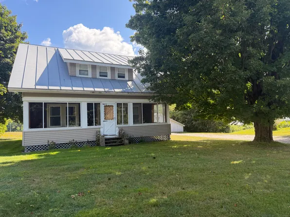 106 Depot Road, Belgrade, ME 04917