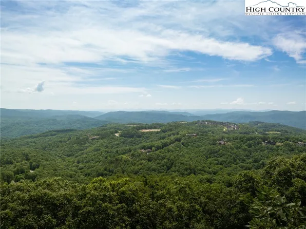 316R Milfoil Court, Boone, NC 28607