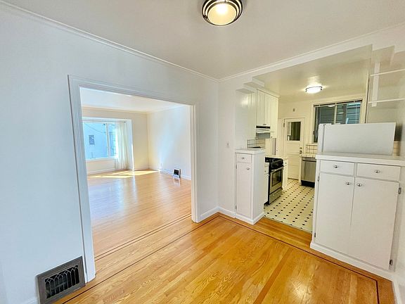 5th image of 5-11 Eureka St