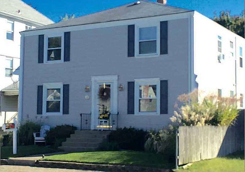 1st image of 32 Slater Park Ave