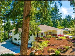 261 Quillayute Pl, La Conner, WA 98257