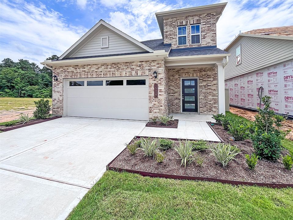 The Sparrow II- Front Exterior.