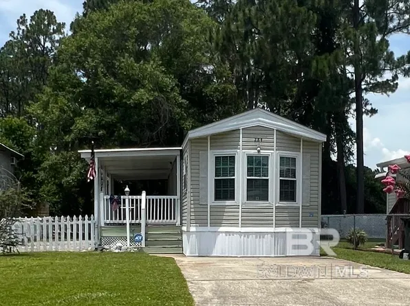 284 Buena Vista Cir, Lillian, AL 36549