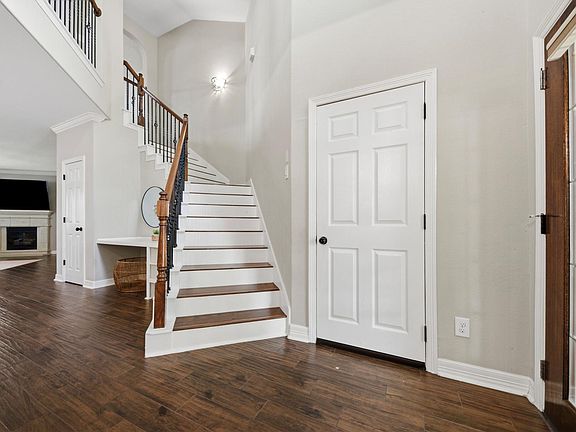 5th image of 24507 San Pellino Dr