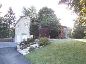 1st image of 6901 Greenbrook Dr