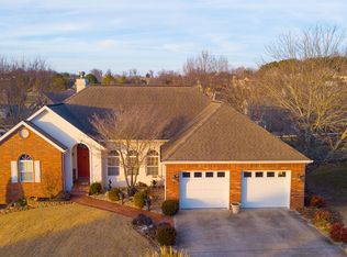 305 Pebble Beach Dr, Harrison, AR 72601