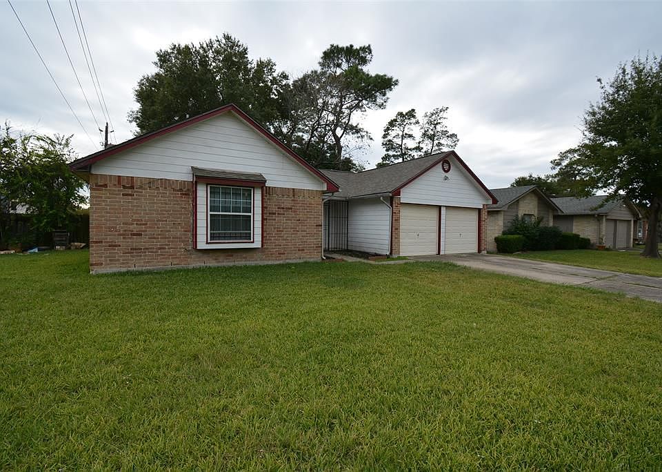 1st image of 13438 S Thorntree Dr