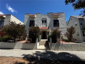336 N Stanley Ave, Los Angeles, CA