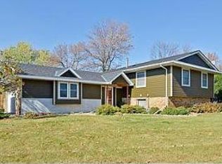 7849 Idaho Ave N, Brooklyn Park, MN 55445