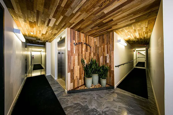 Rented by Nooklyn NYC LLC | media 19